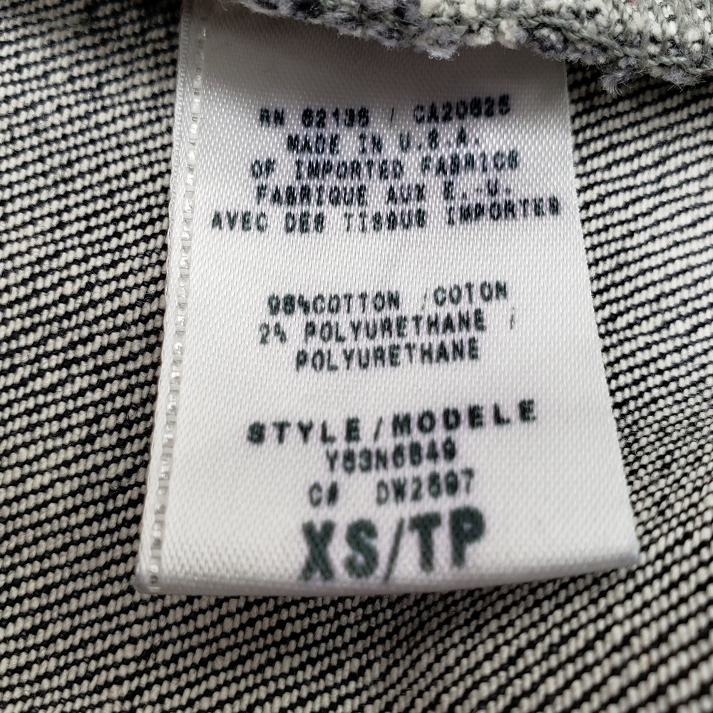 Guess premium Jean jacket - Picture 7 of 7
